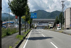 飯田インター西交差点の写真